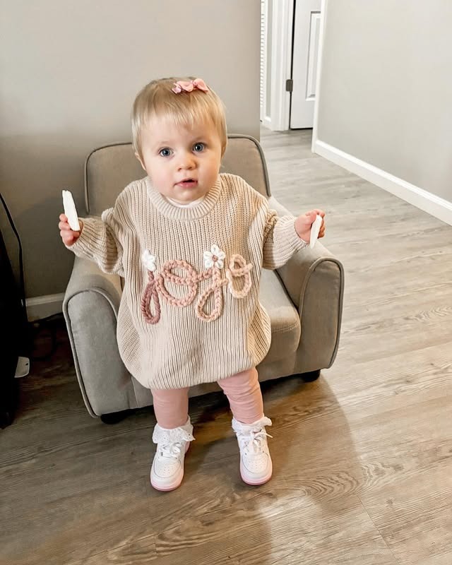 Personalized Hand embroidered Name Baby Sweater,Custome Baby Name Sweater,Pink Baby Girls Sweater With Name,Birthday Gift For Baby Girls Boy